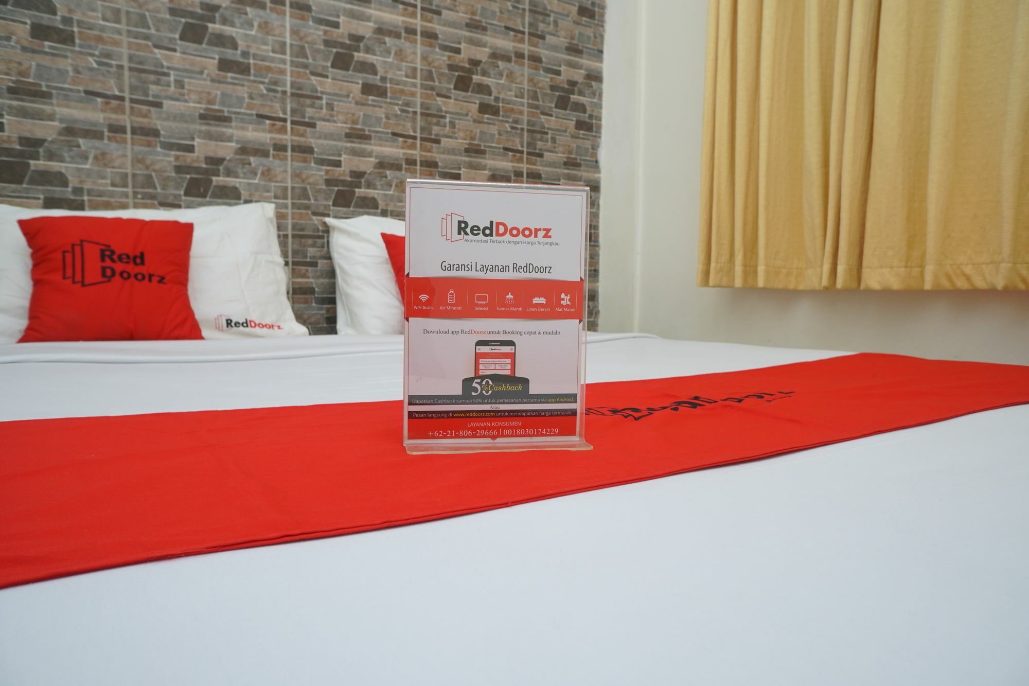Reddoorz Plus @ Ciumbuleuit Area Bandung Zewnętrze zdjęcie