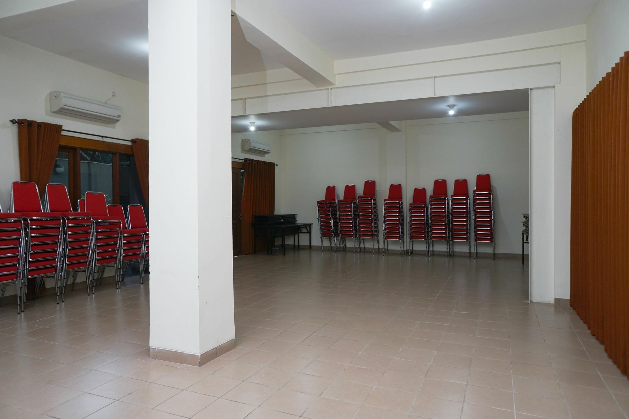 Reddoorz Plus @ Ciumbuleuit Area Bandung Zewnętrze zdjęcie