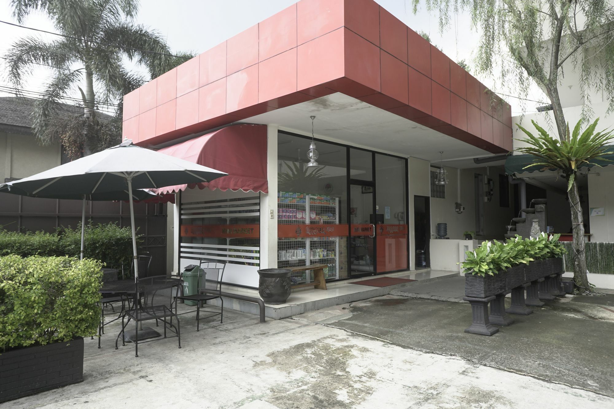 Reddoorz Plus @ Ciumbuleuit Area Bandung Zewnętrze zdjęcie
